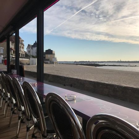 Tout A Pied ! T2 25M2 - Parking Prive - Wifi Appartement Larmor-Plage Buitenkant foto