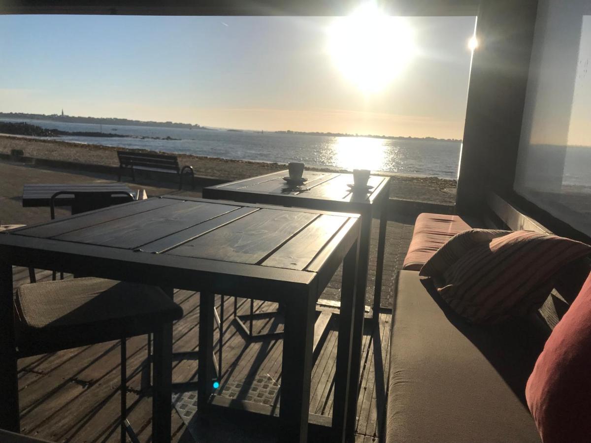 Tout A Pied ! T2 25M2 - Parking Prive - Wifi Appartement Larmor-Plage Buitenkant foto